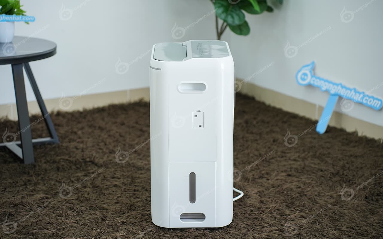 Máy lọc không khí và hút ẩm Daikin JPF12AV2 23L nước / ngày